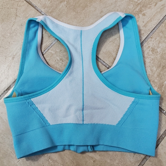 Avia Sports Bra Like New - Picture 2 of 2